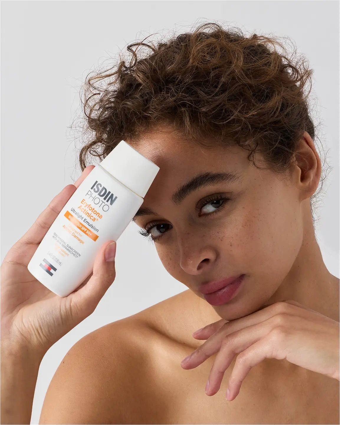 Eryfotona Actinica Ultralight Mineral Sunscreen SPF 50+ by ISDIN - US 4331
