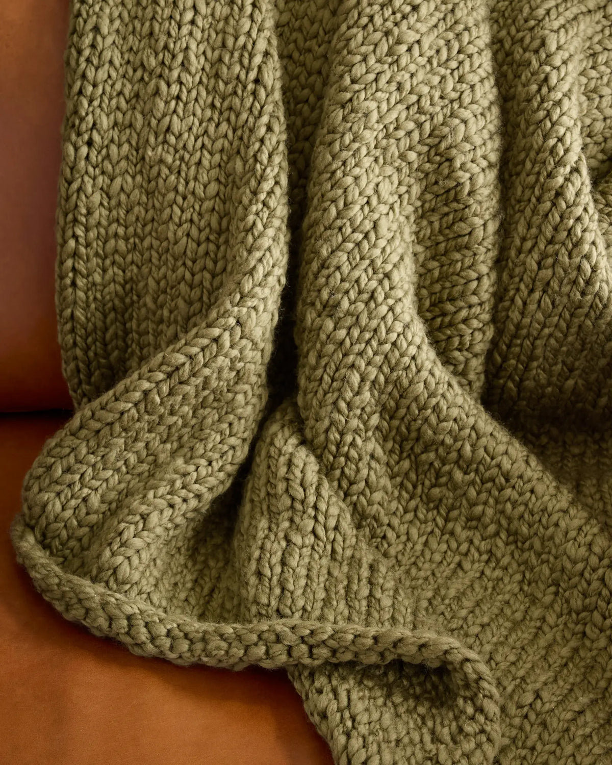 Chunky Hand Knit Wool Throw - US 5027