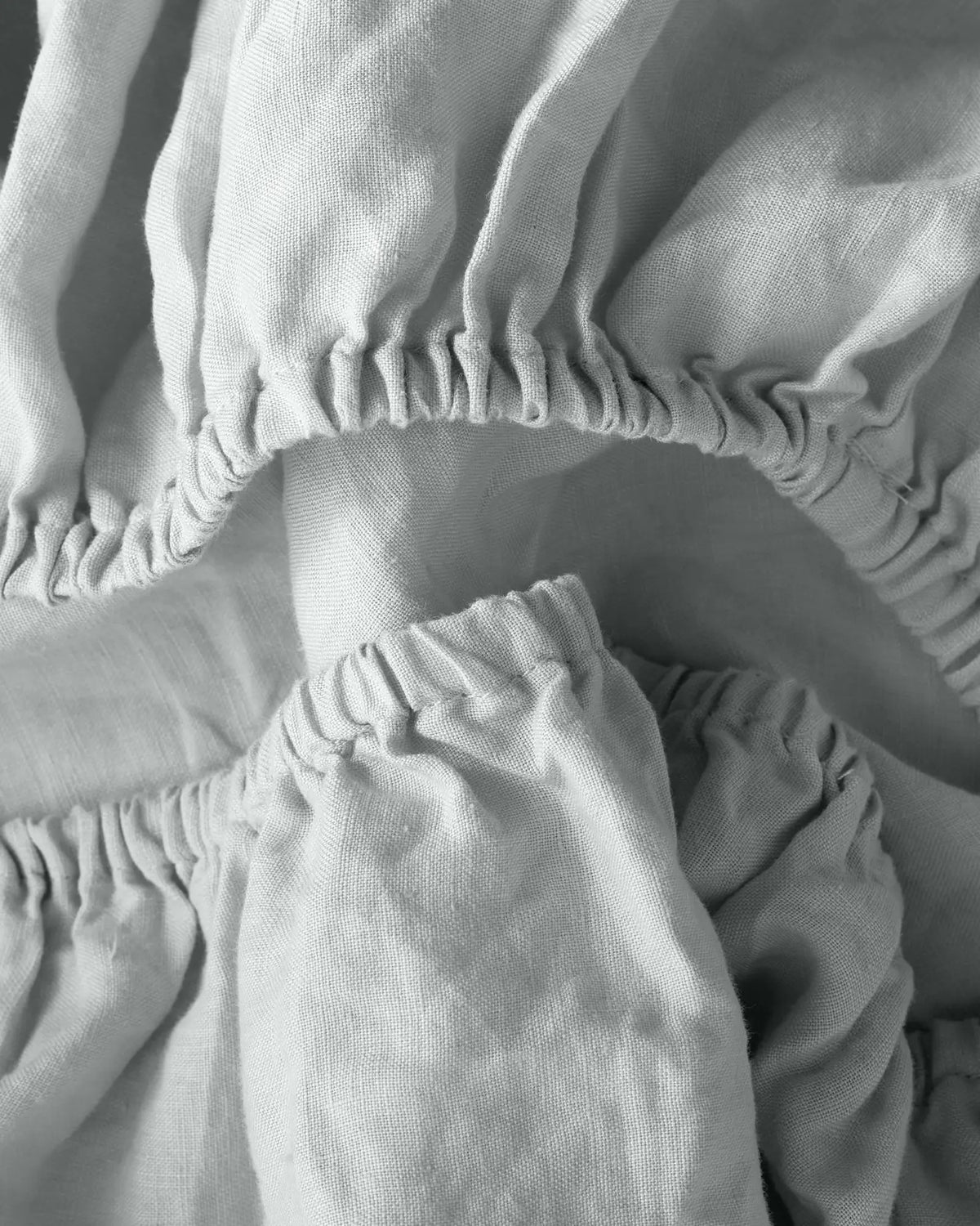 European Linen Fitted Crib Sheet - US 8561