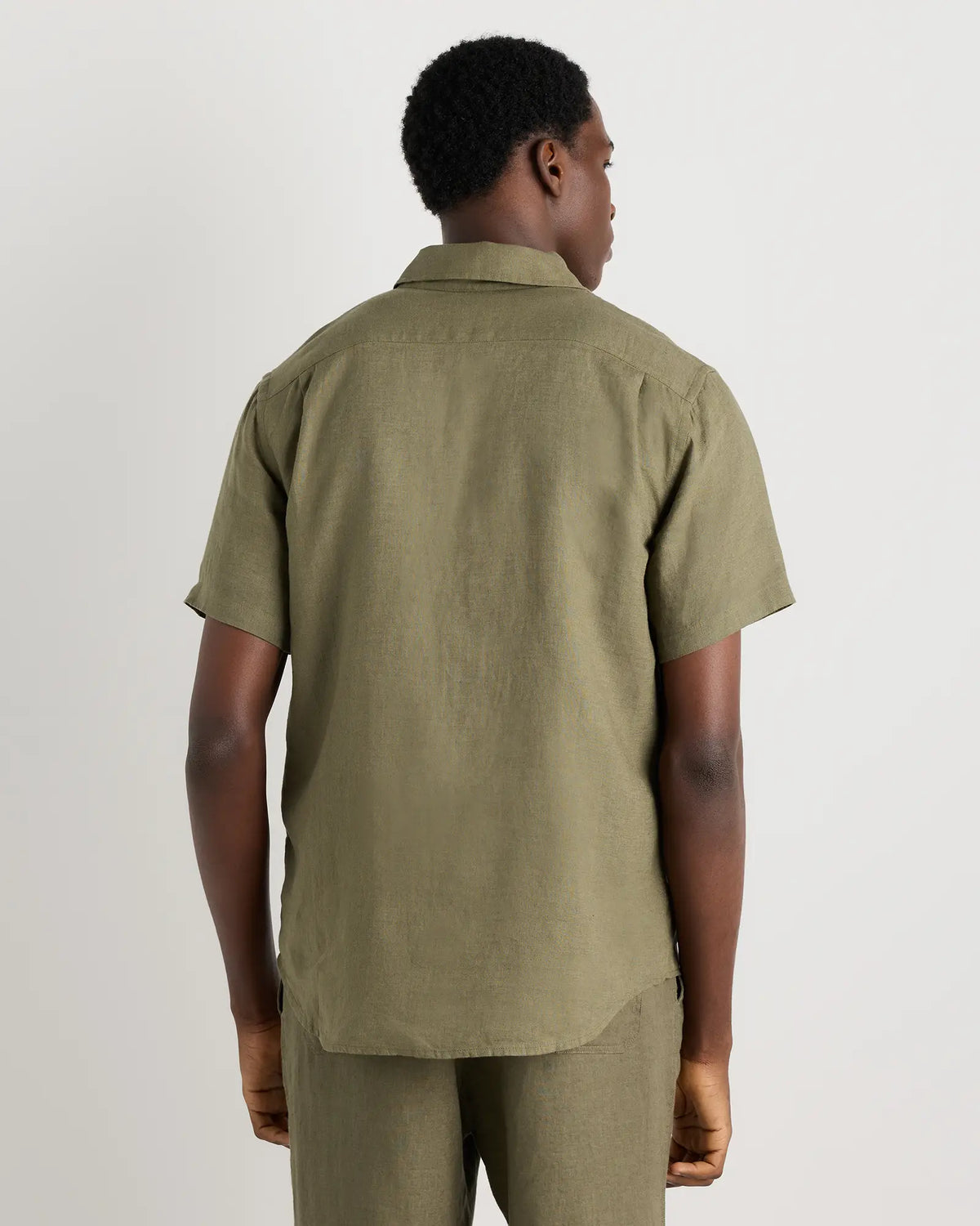 100% European Linen Relaxed Short Sleeve Shirt - US 2164