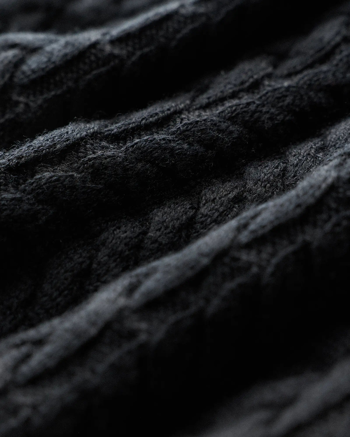 Australian Merino Wool Cable Crewneck Sweater - US 9025