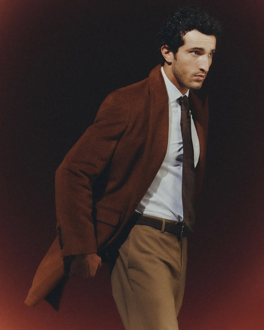 Camel Hair Double-Breasted Overcoat - US 4610