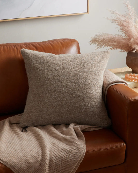 Alpaca Boucle Pillow Cover - US 4332