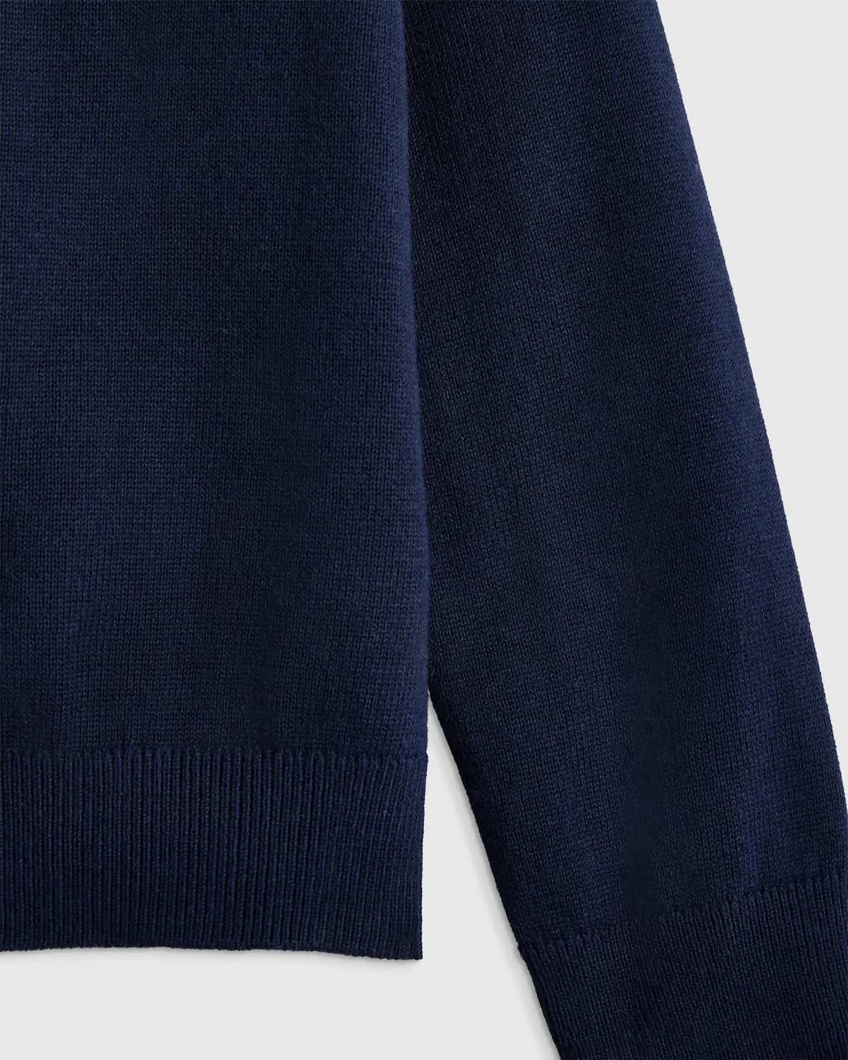 100% Organic Cotton Crewneck Cardigan - US 4880
