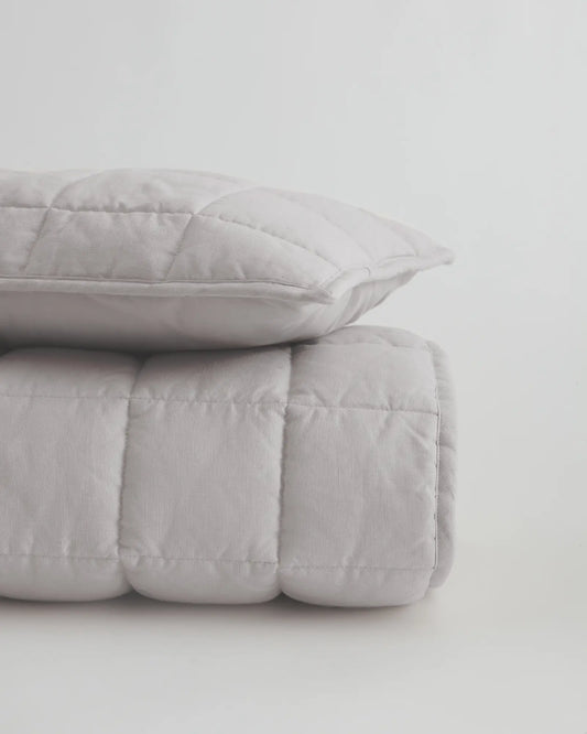 European Linen Toddler Quilt & Sham Set - US 0463