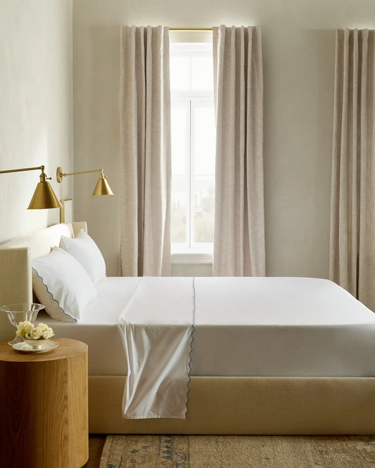 Organic Crisp Percale Scallop Sheet Set - US 9066