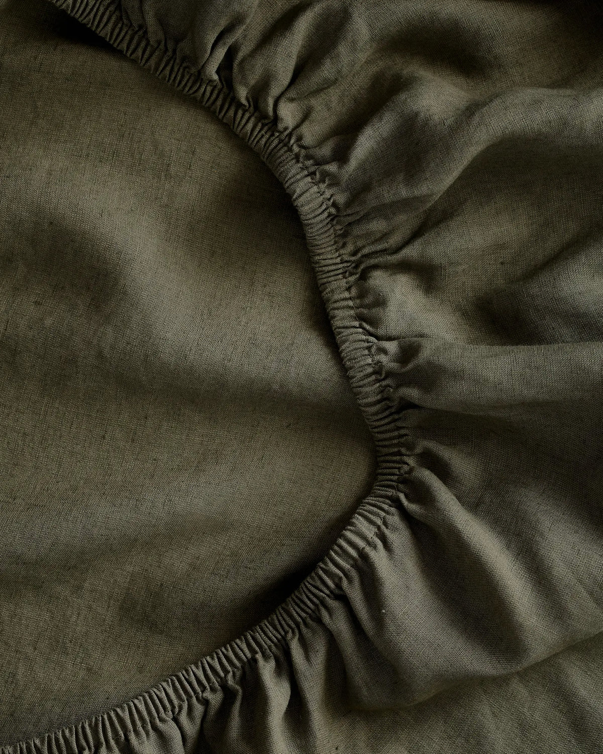 European Linen Ruffle Sheet Set - US 8034