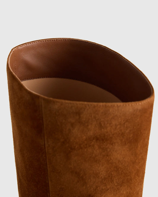 Italian Suede Block Heel Boots - US 4369