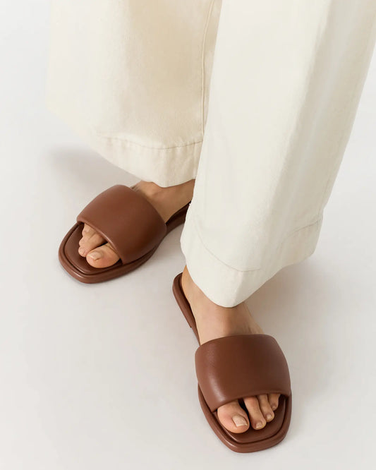 Italian Leather Slide Sandal - US 6824