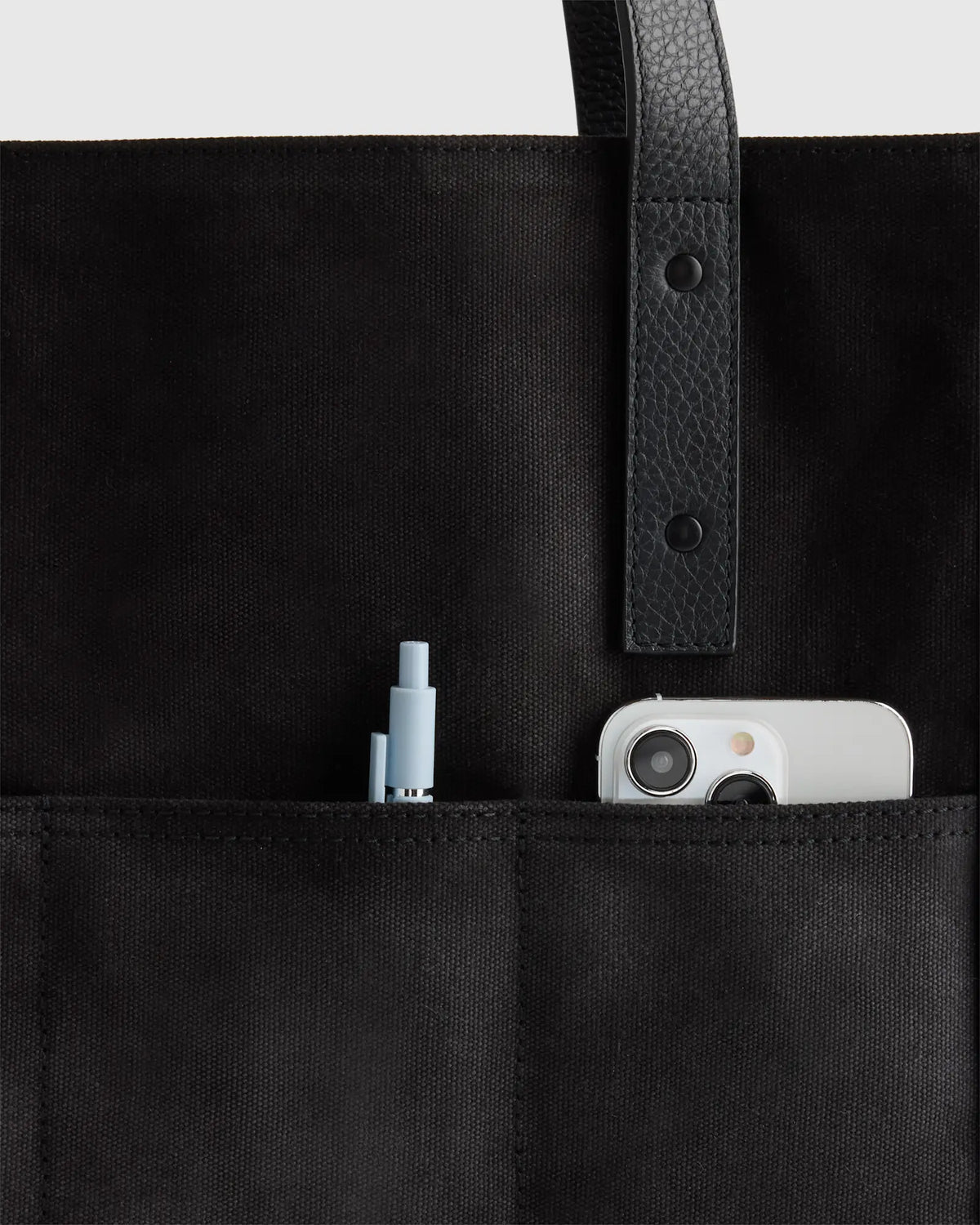 Waxed Canvas Utility Tote - US 9860