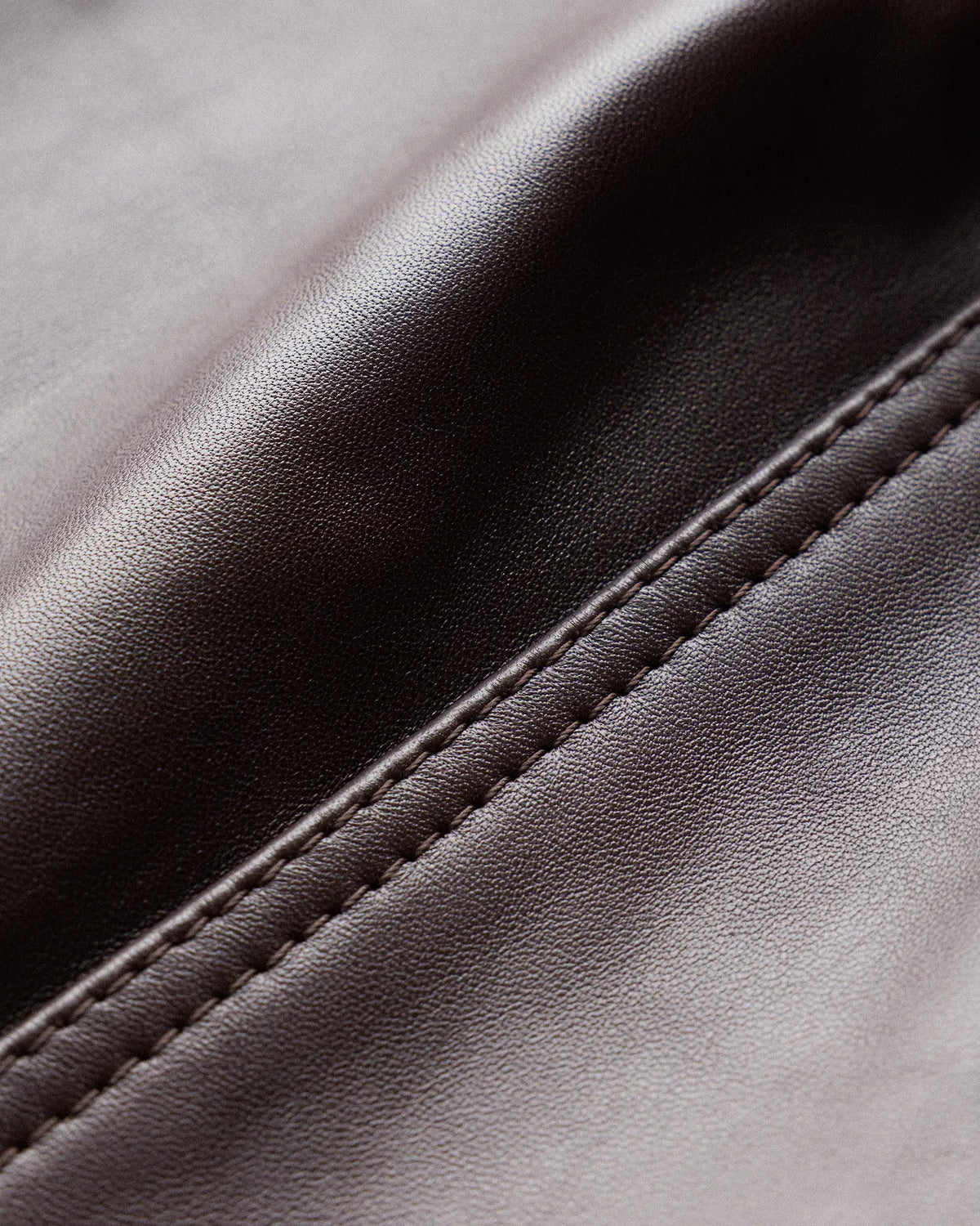 100% Leather Collarless Cropped Bubble Hem Jacket - US 1343