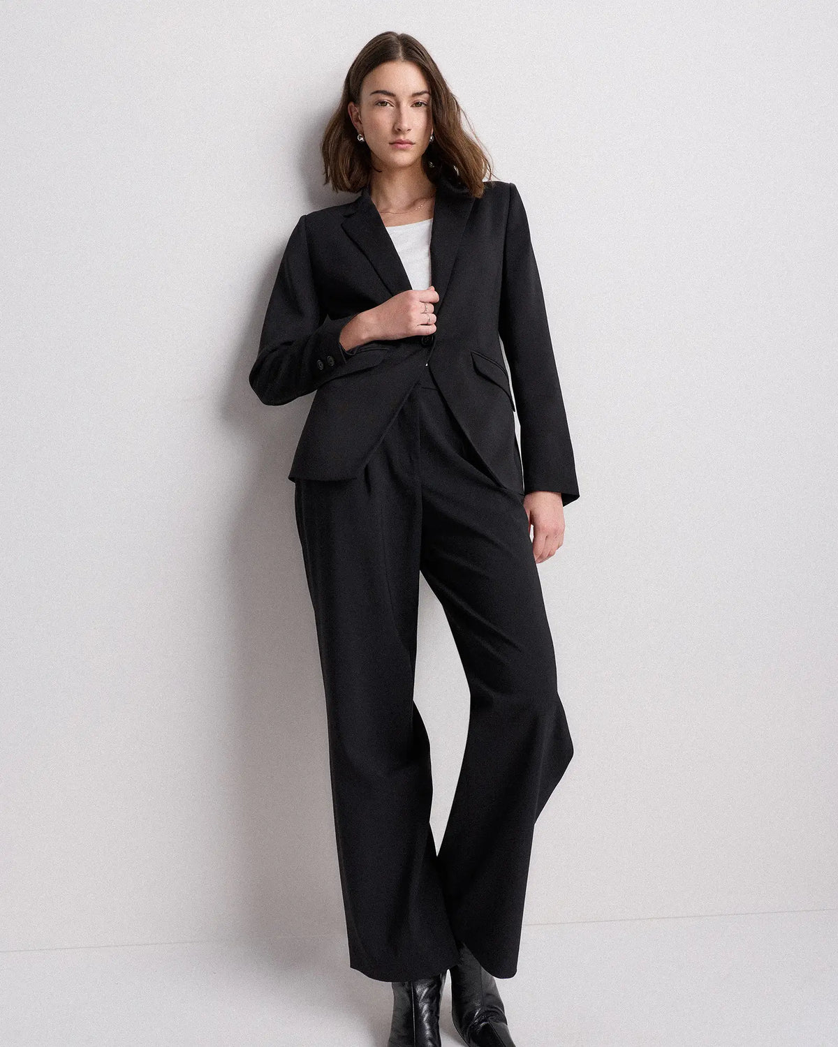 Stretch Crepe Cinched Waist Blazer - US 8818