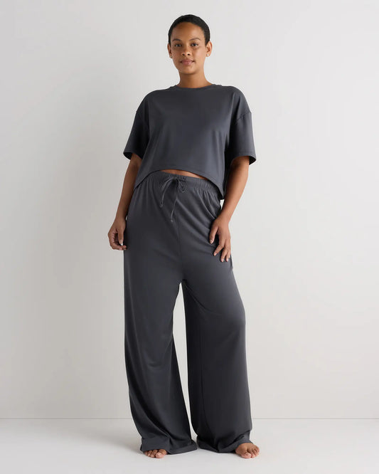 Smooth Stretch Maternity Cropped Lounge Tee - US 9310