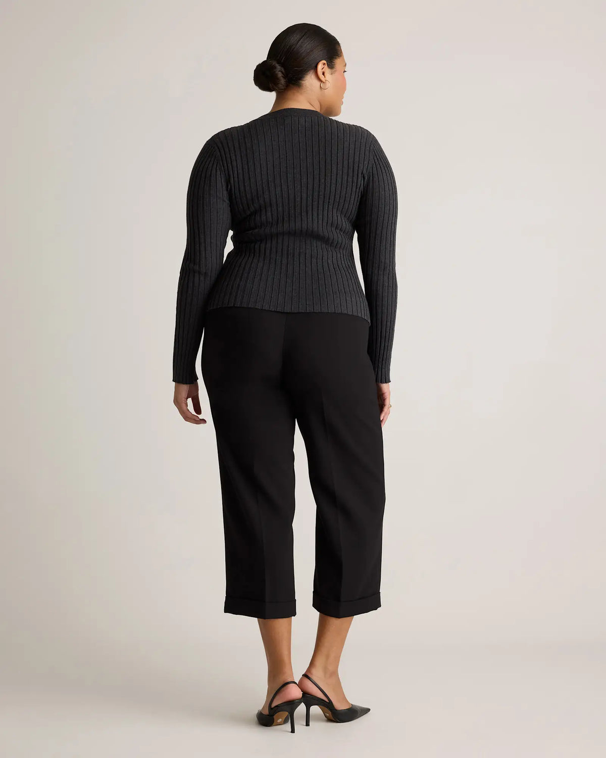 Cotton Cashmere Ribbed Long Sleeve Sweater - US 6536