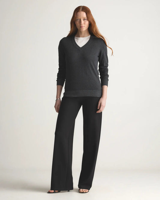 Lightweight Cotton Cashmere V-Neck Sweater - US 9412