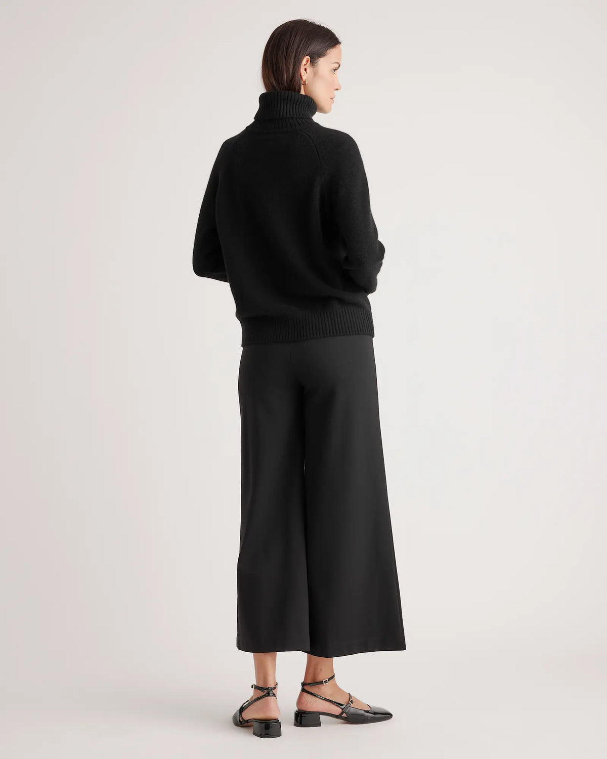 100% Yak Wool Turtleneck Sweater - US 6181