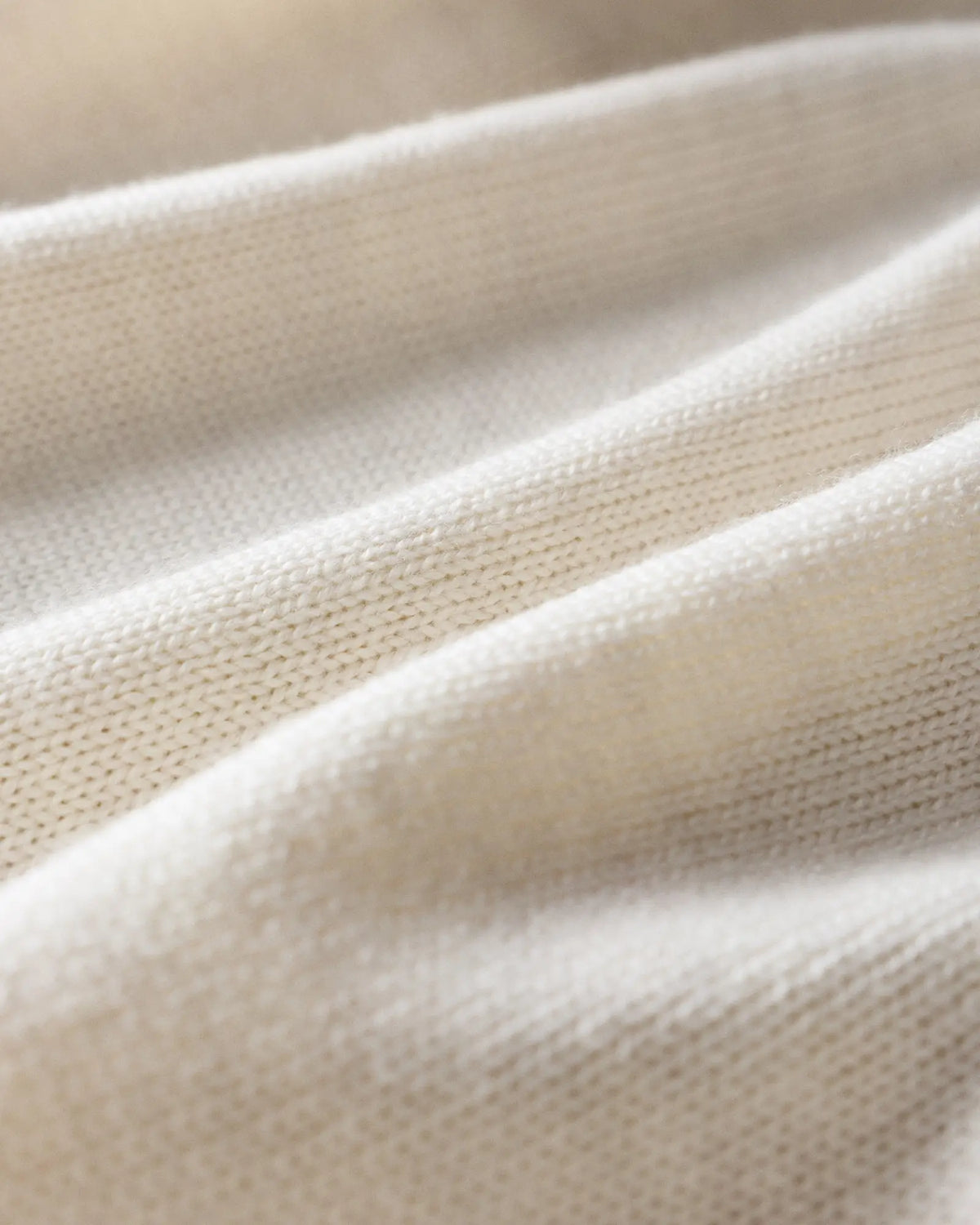 Australian Merino Wool Cropped Mock Neck Sweater - US 1660