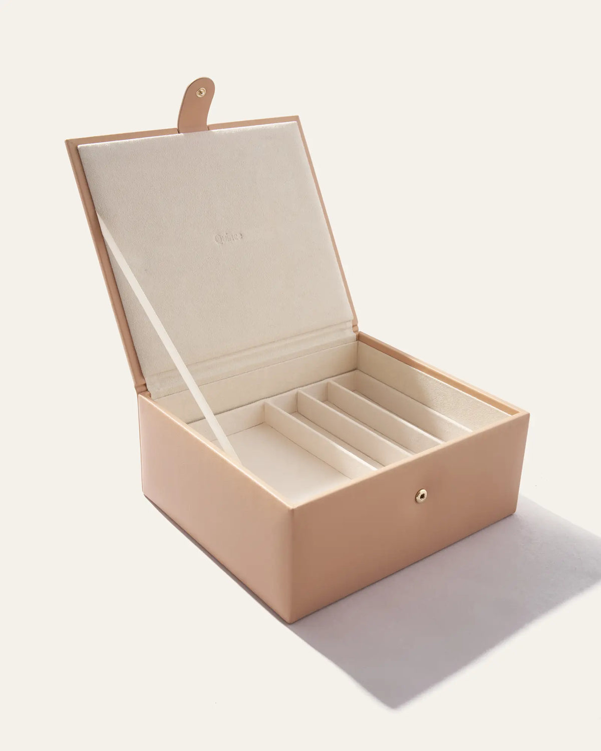 Leather Jewelry Box - US 7140