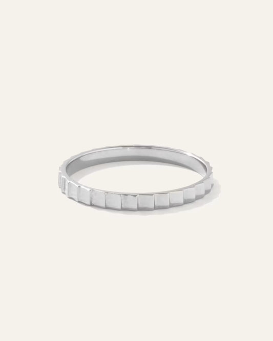 14k Gold Ridge Band - US 8217