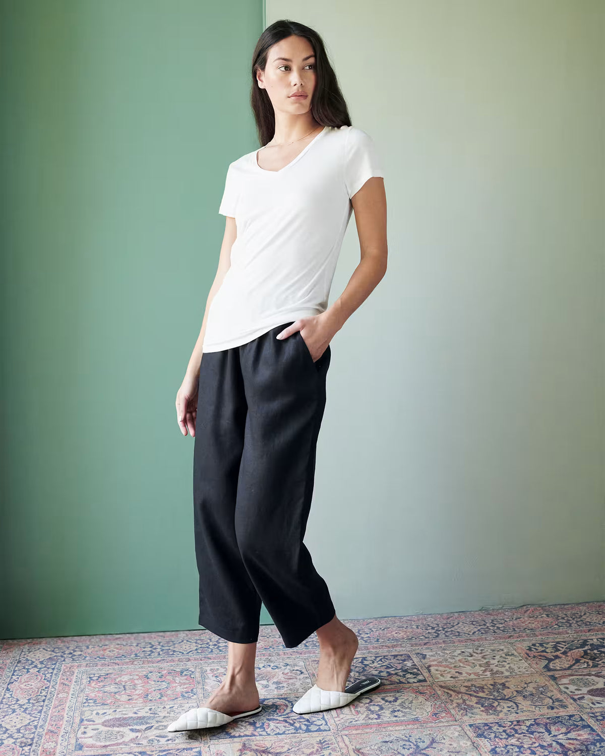Cotton Modal V-Neck Tee - US 0139
