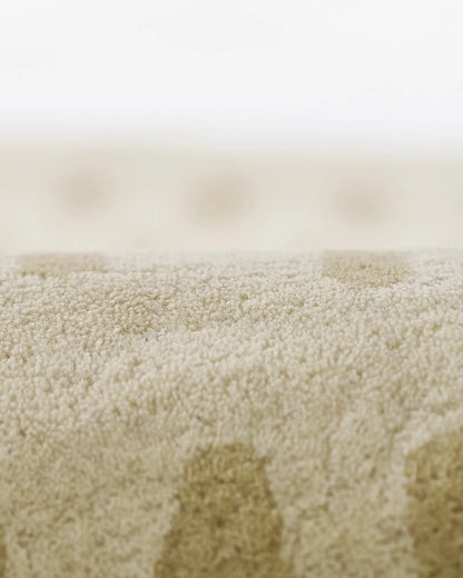 Painterly Dots Hand-Tufted Wool Rug - US 1396