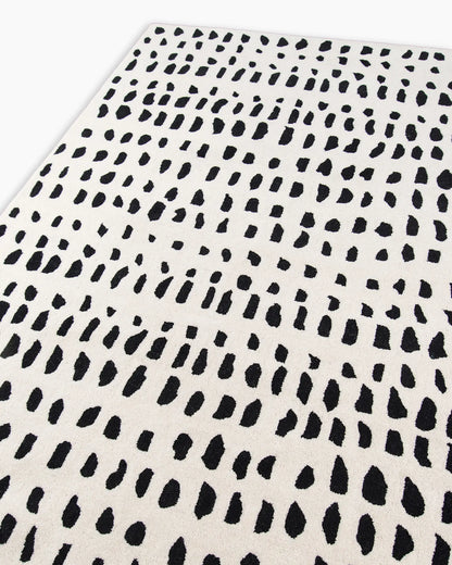 Painterly Dots Hand-Tufted Wool Rug - US 3406