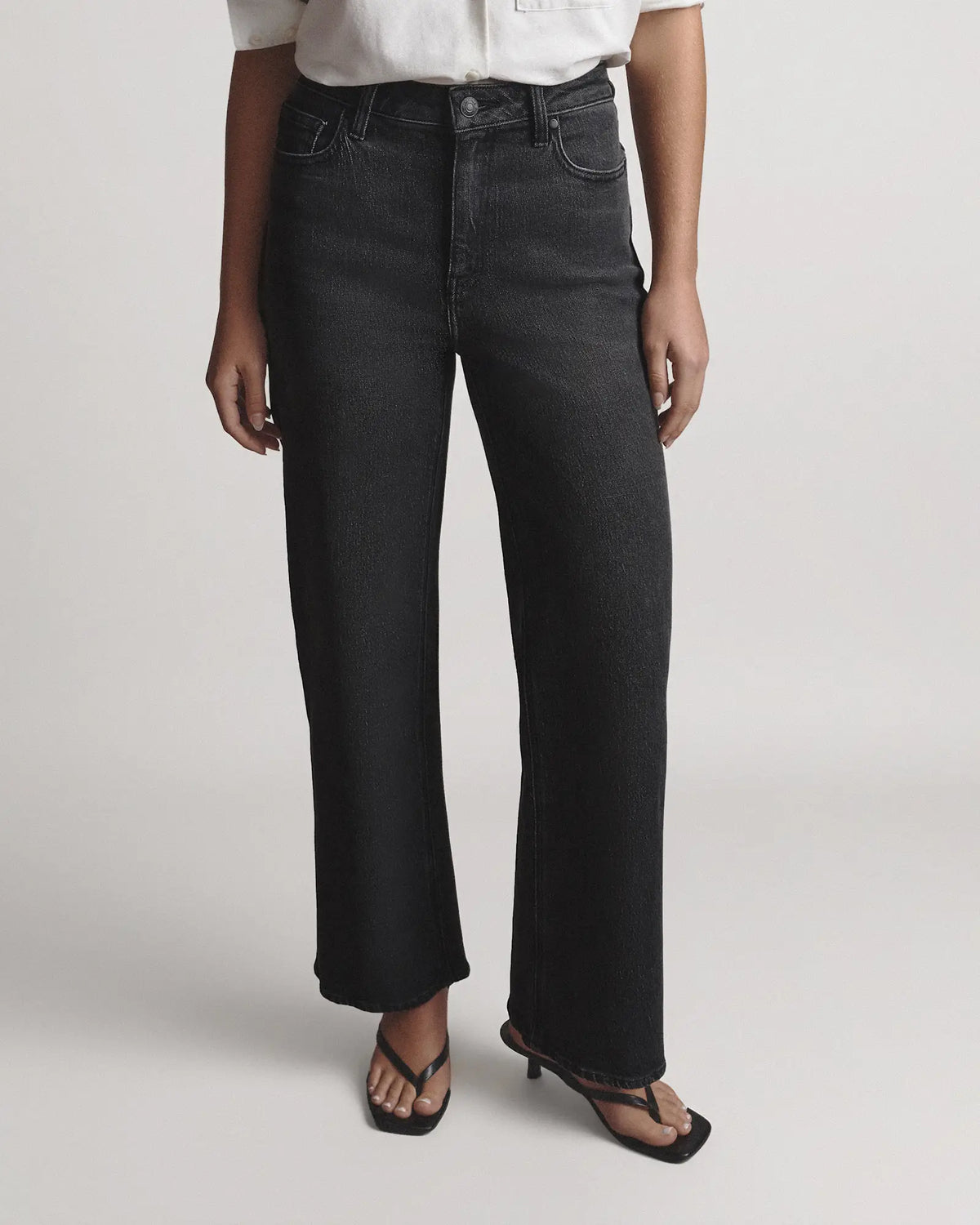 Bella Stretch Relaxed Straight Jeans - US 6043