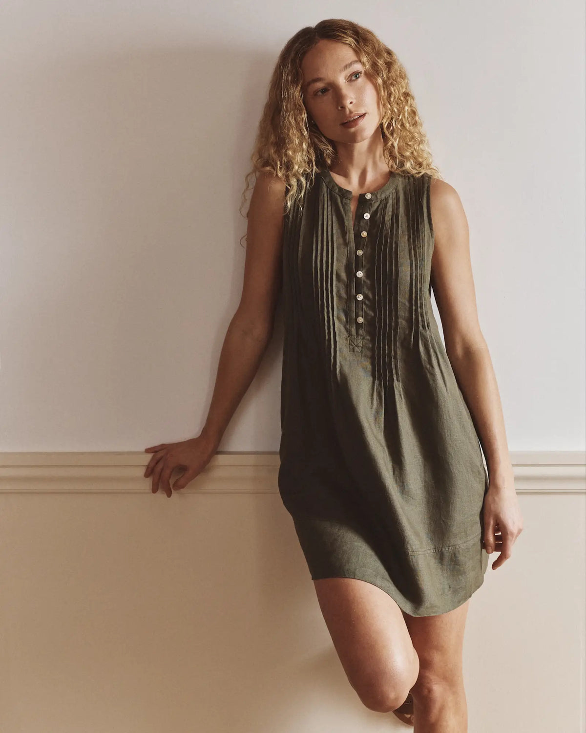 100% European Linen Sleeveless Swing Dress - US 2776