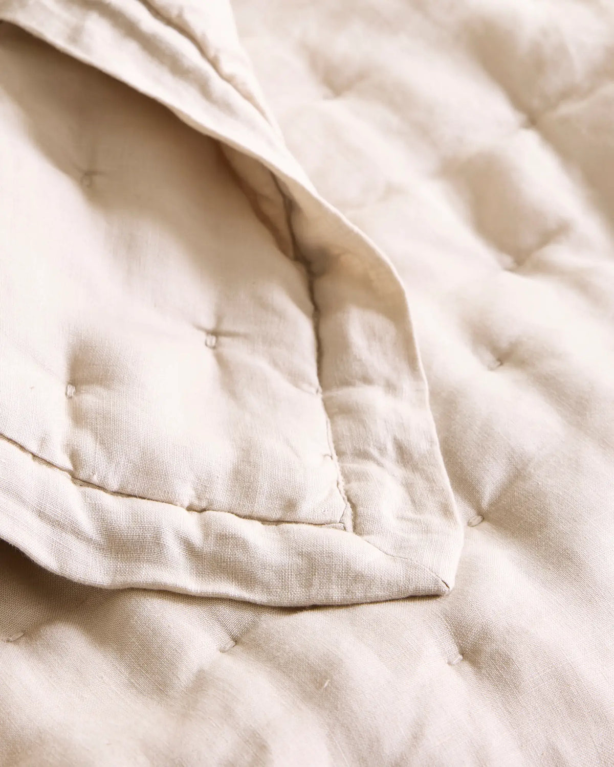 European Linen Dream Quilt - US 6511