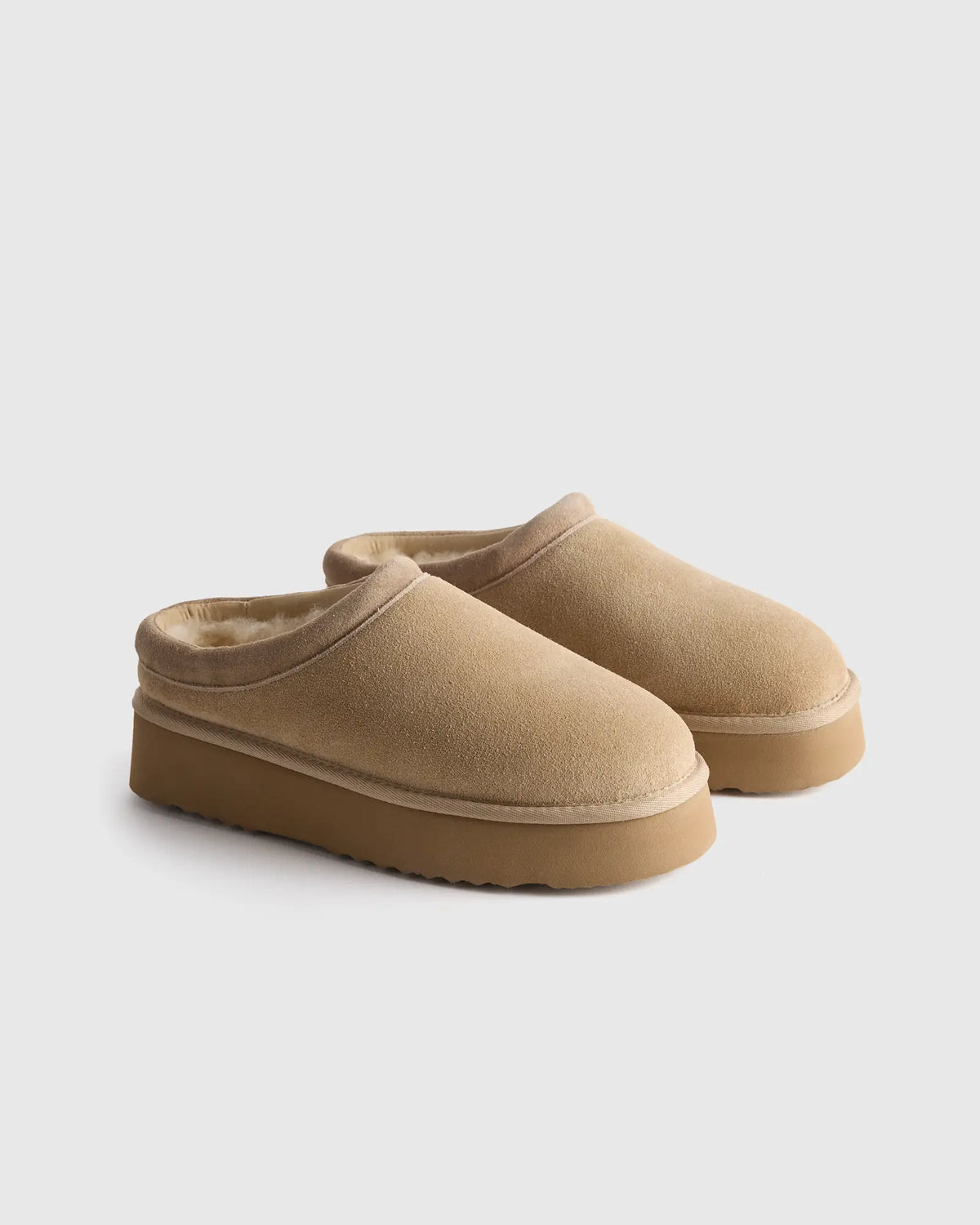 Australian Shearling Platform Clog Slipper - US 7133