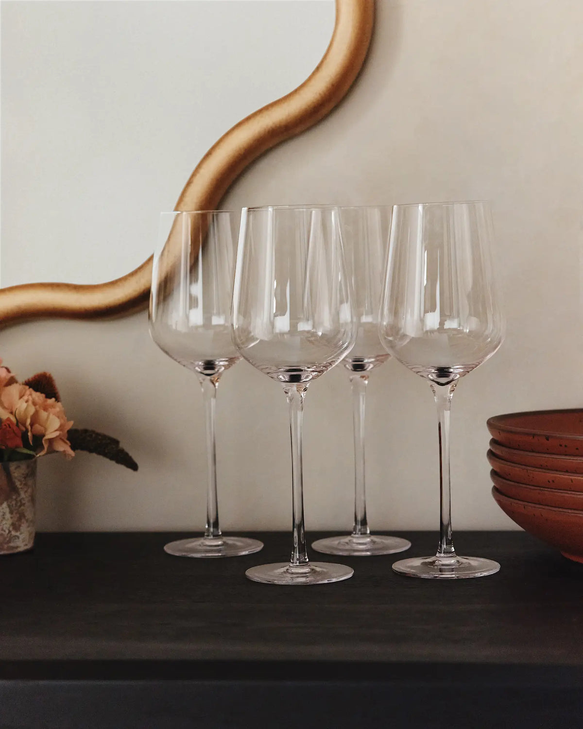 Mouth Blown White Wine Glass, Set of 4 - US 1307