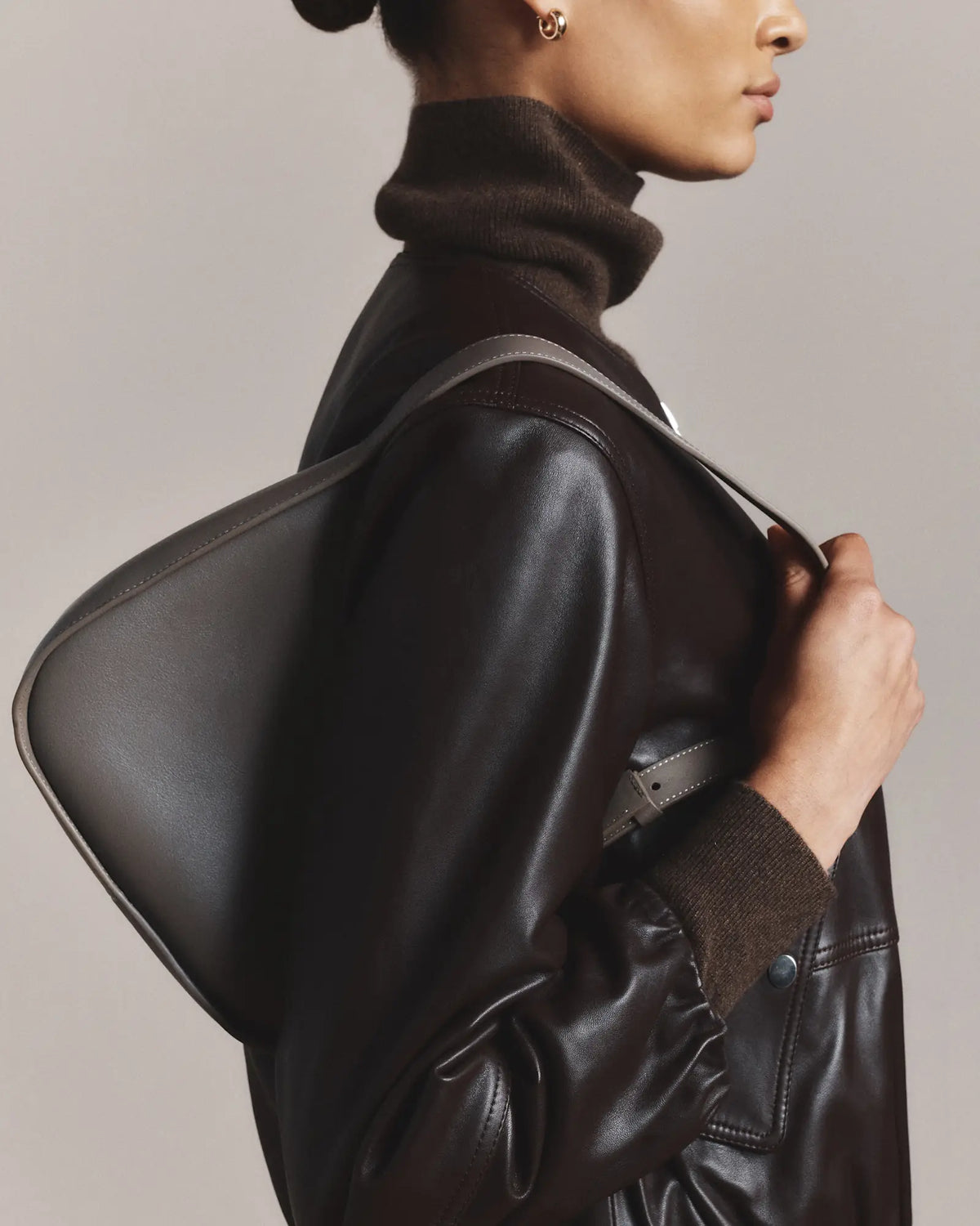 Mercer Mini Shoulder Bag - US 0673