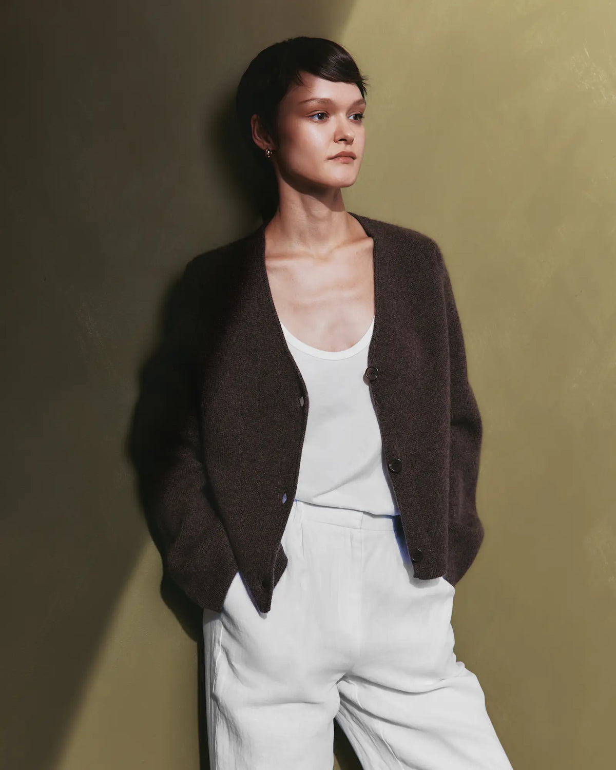 Mongolian Cashmere Structured V-Neck Cardigan - US 0319