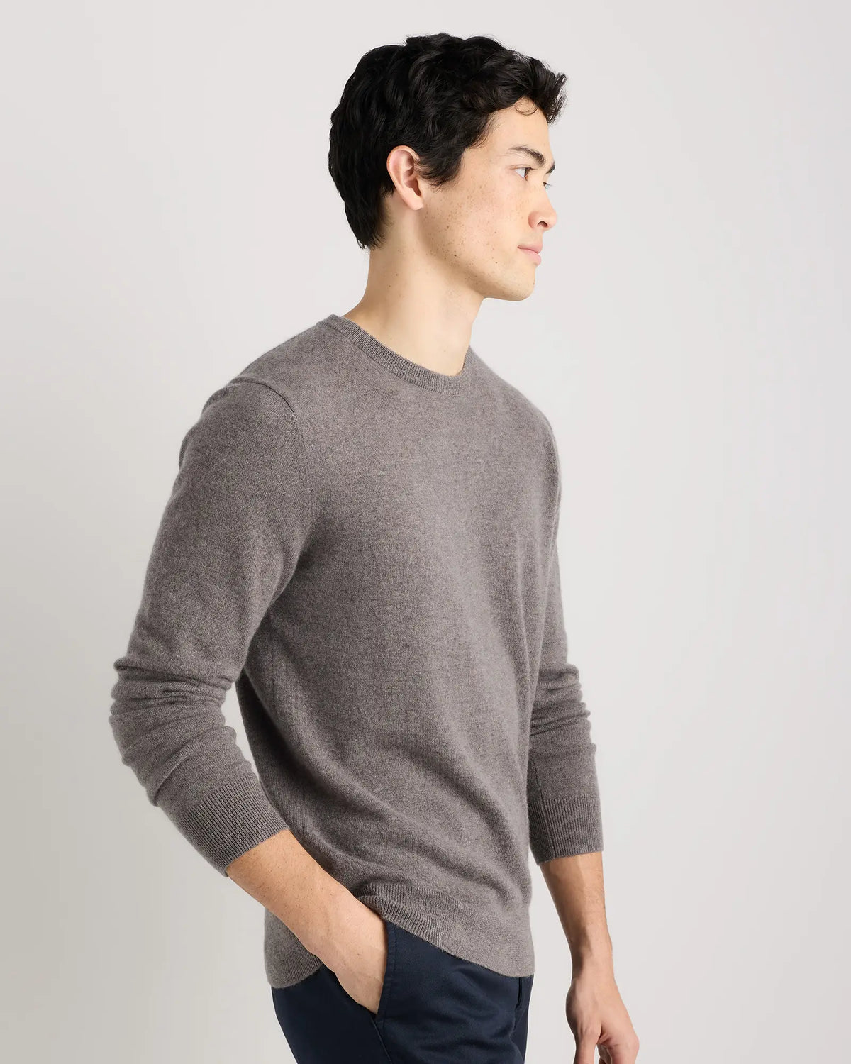 Mongolian Cashmere Crewneck Sweater - US 4625