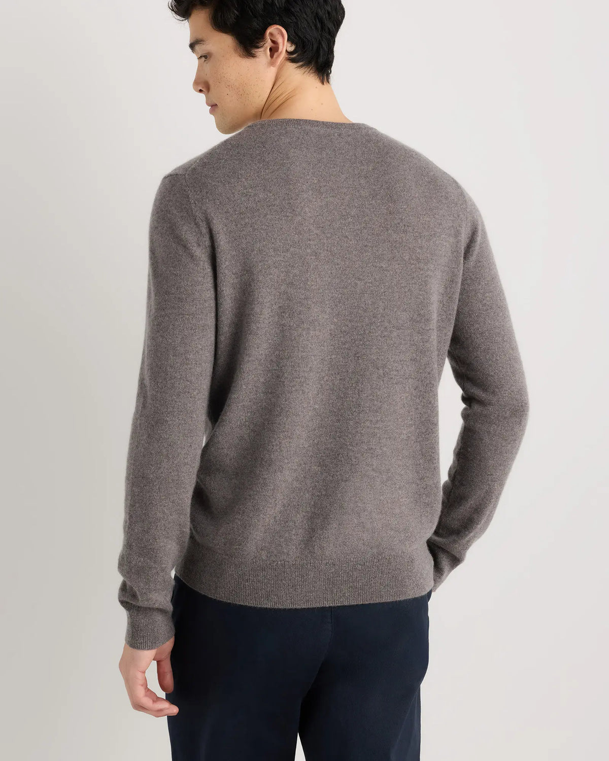 Mongolian Cashmere Crewneck Sweater - US 4625