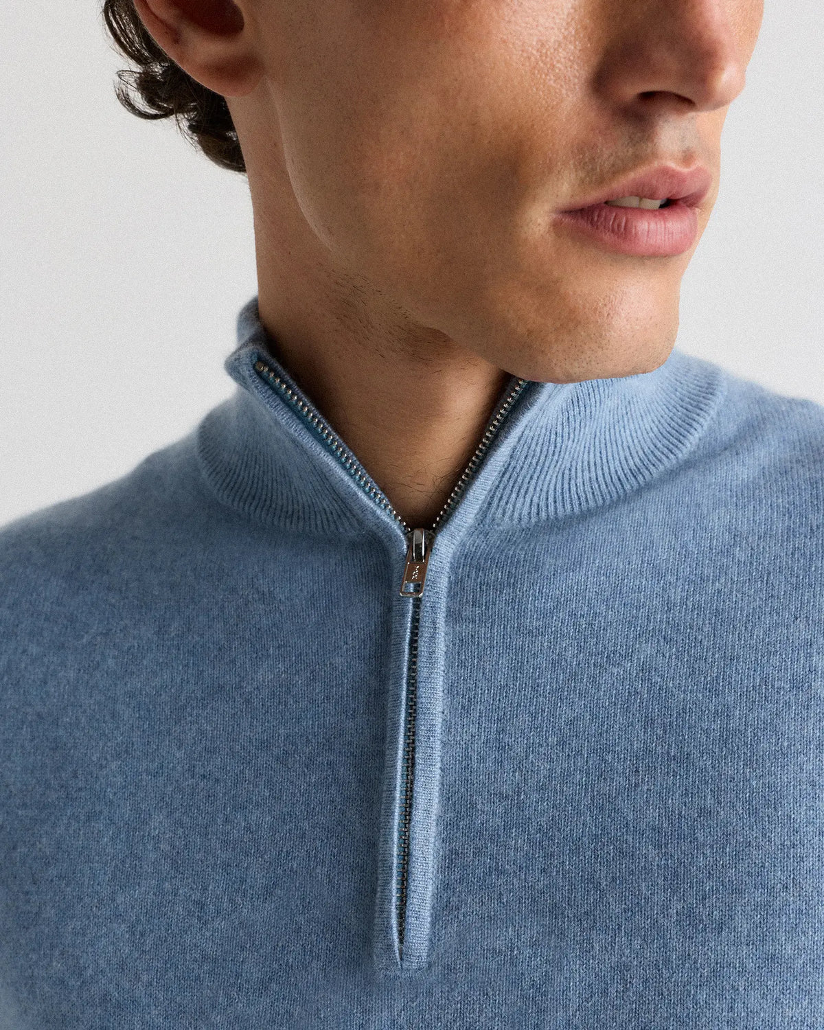 Mongolian Cashmere Quarter Zip Sweater - US 0641