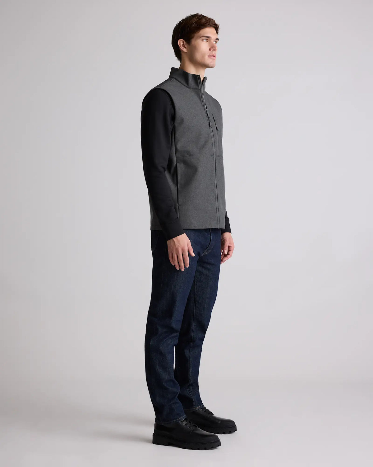 Softshell Fleece-Lined Full-Zip Vest - US 0514