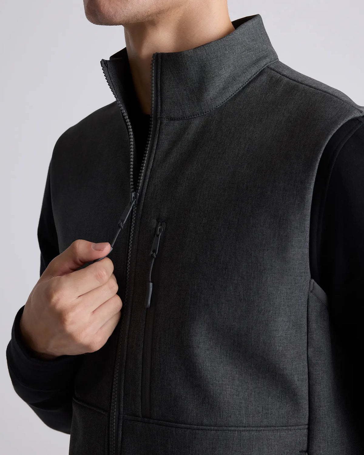 Softshell Fleece-Lined Full-Zip Vest - US 0514