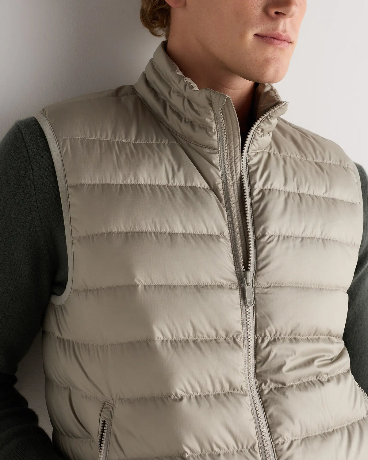 Lightweight Down Packable Puffer Vest - US 6113