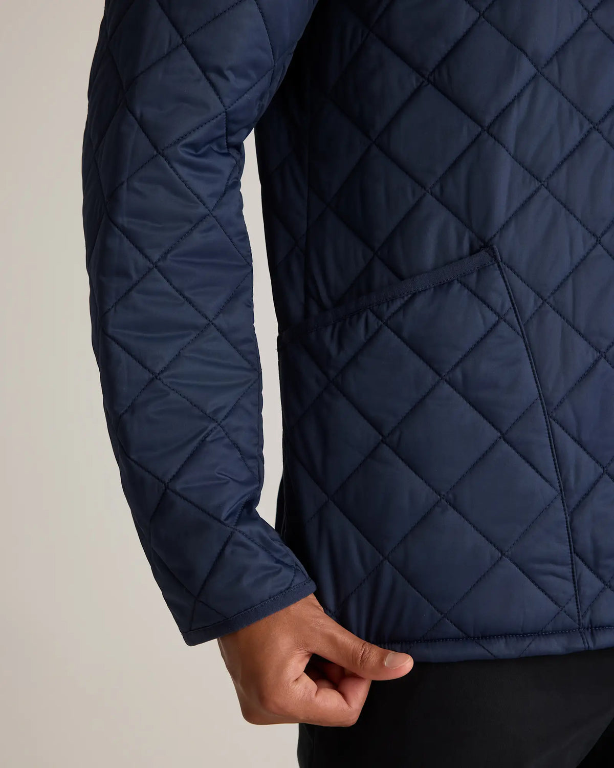 Featherless Quilted Jacket - US 0445