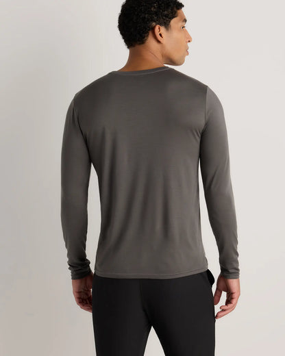 100% Merino Wool All-Season Long Sleeve Base Layer Tee - US 2428
