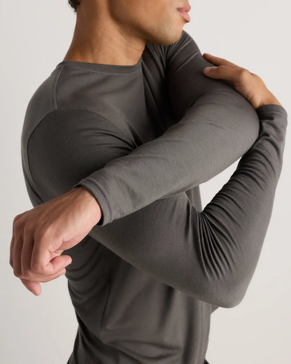 100% Merino Wool All-Season Long Sleeve Base Layer Tee - US 2428