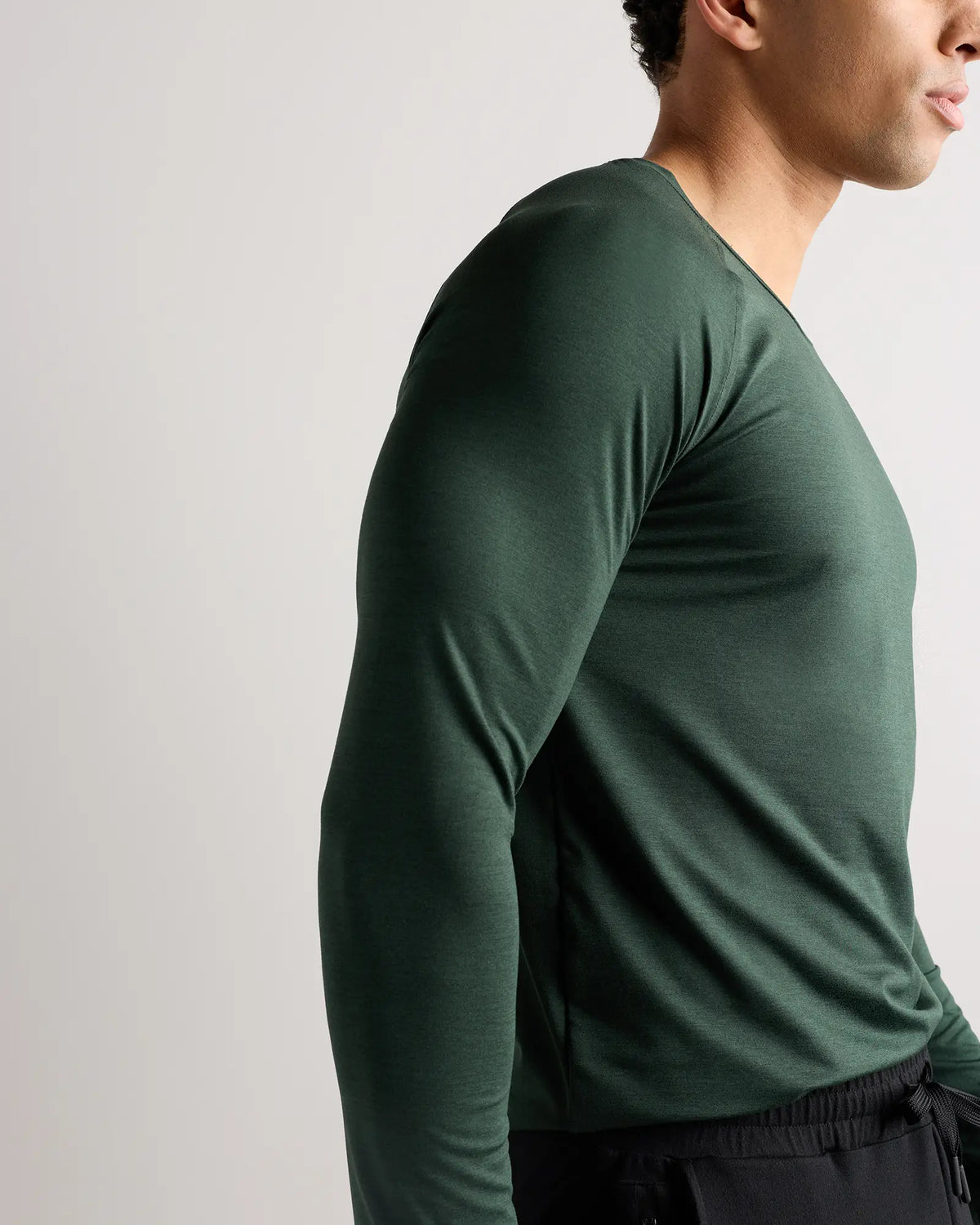 Flowknit Breeze Performance Long Sleeve Tee - US 3899