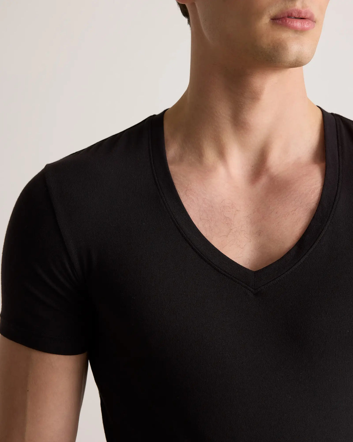 Soft Stretch V-Neck Undershirt (3-Pack) - US 4923