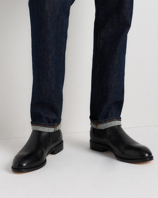 Essential Leather Dress Chelsea Boot - US 9568