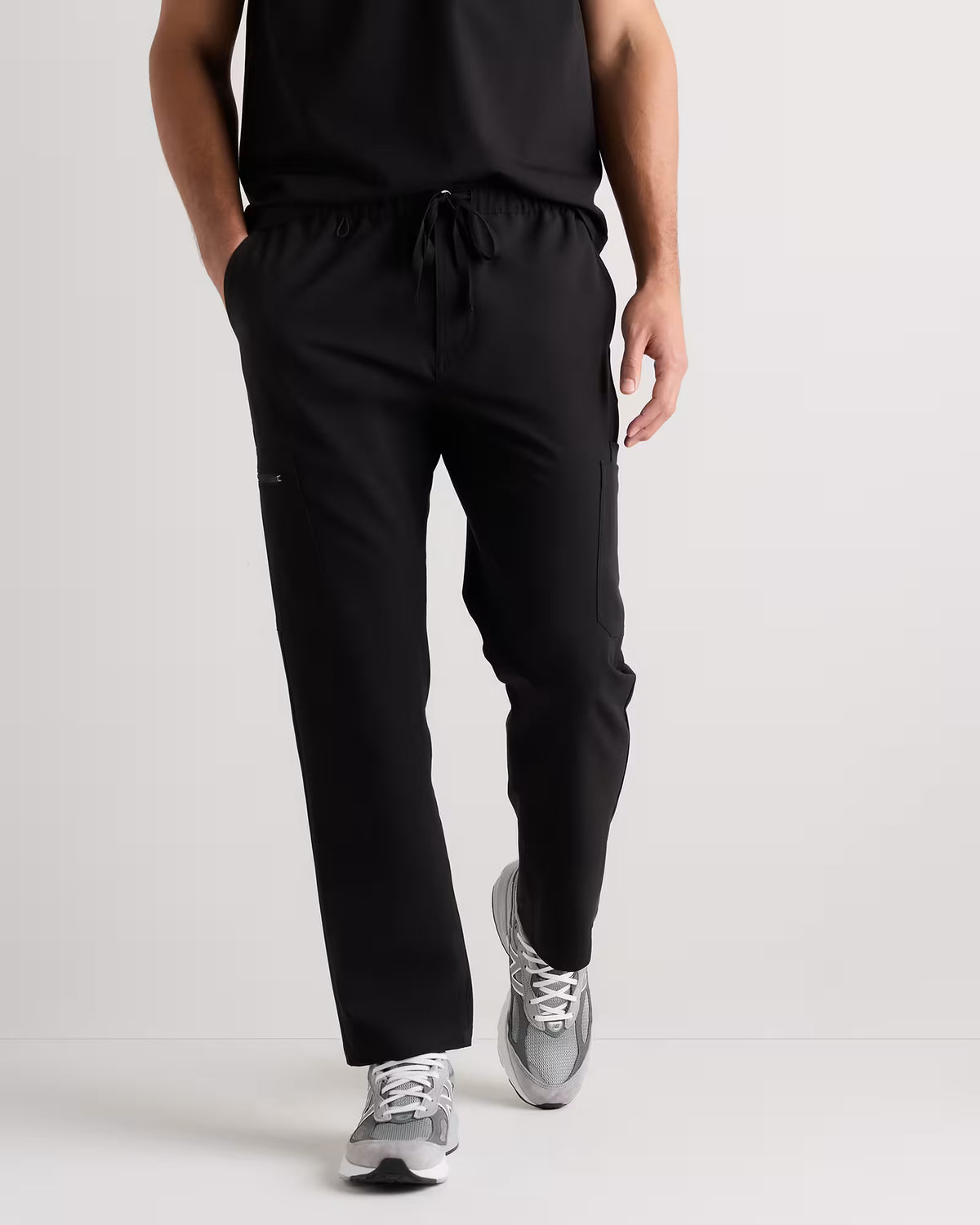 AeraFlex Scrub Cargo Pants - US 7570