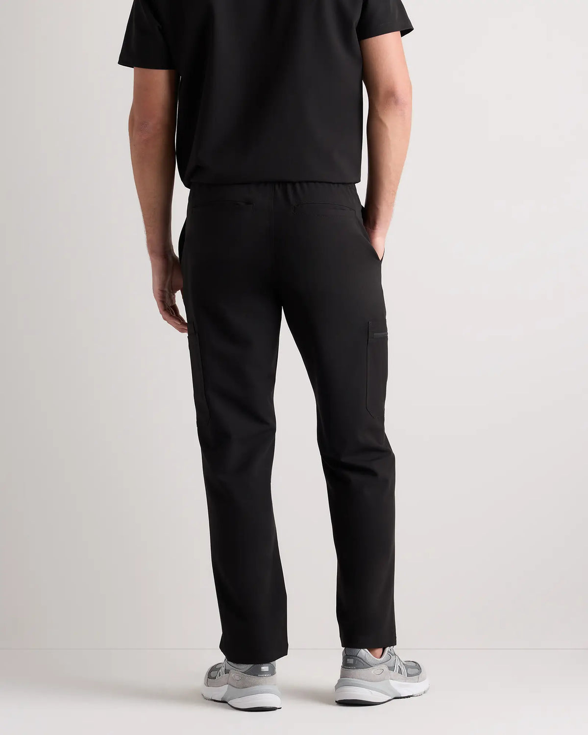 AeraFlex Scrub Cargo Pants - US 7570