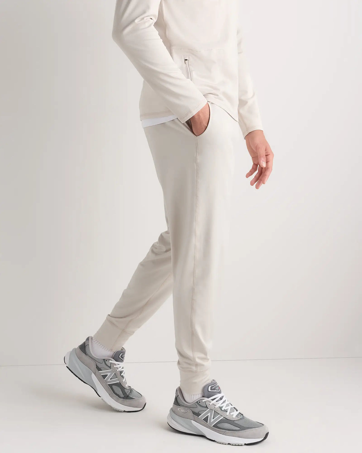 Flowknit Performance Joggers - US 7903