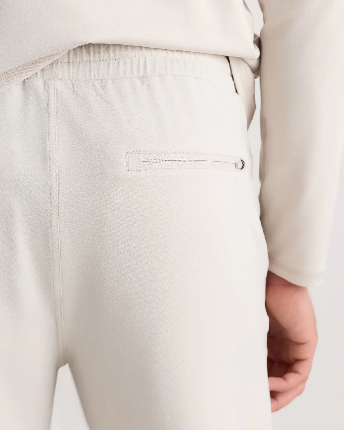 Flowknit Performance Joggers - US 7903