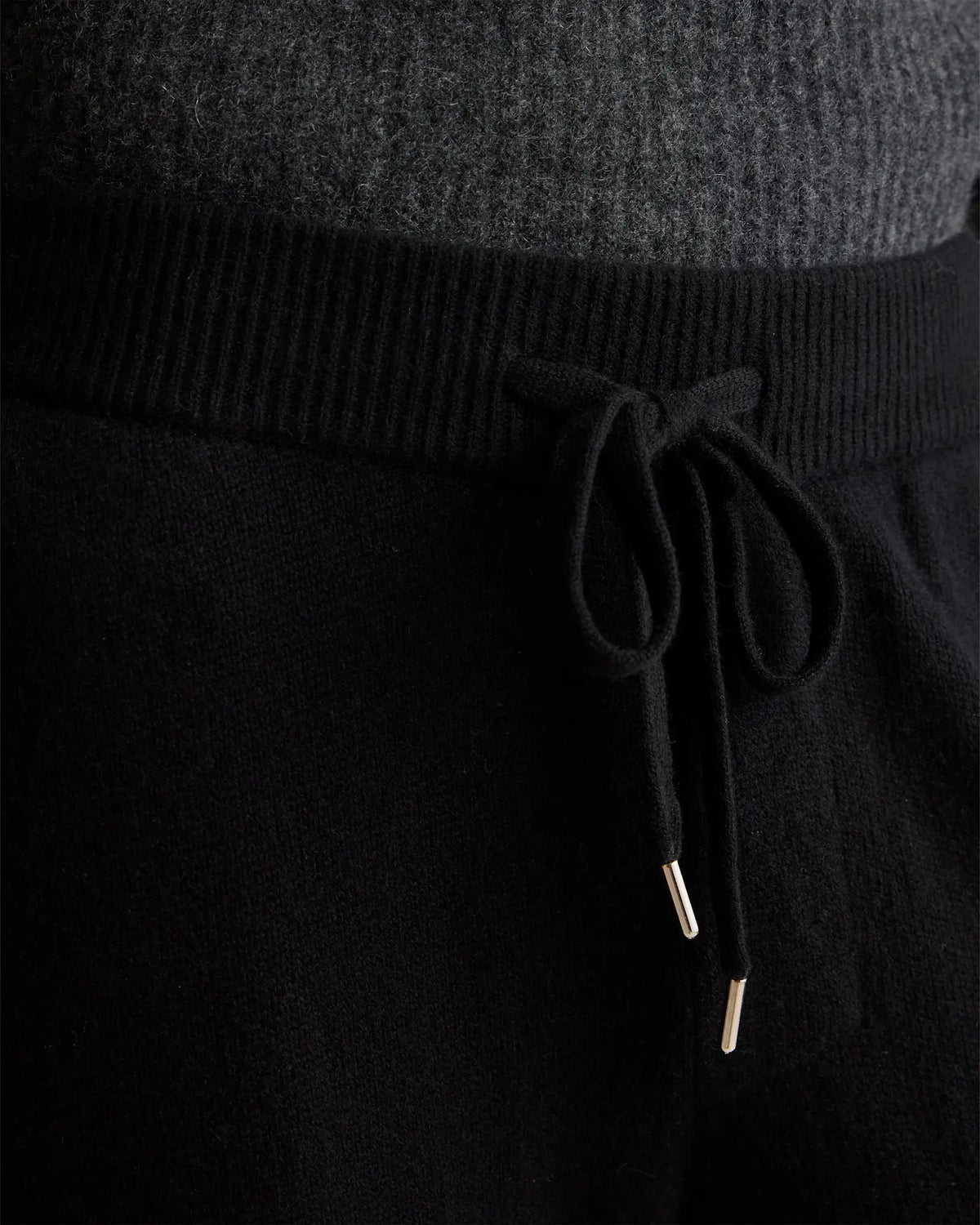 Mongolian Cashmere Jogger - US 4233